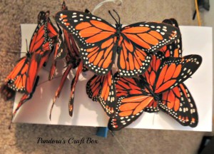 Fake butterfly terrarium in glass dome real butterfly, butterflies, glass dome, butterfly art, butterflies art, butterfly collection, butterfly gifts, acrylic tube, moss, moth crystals